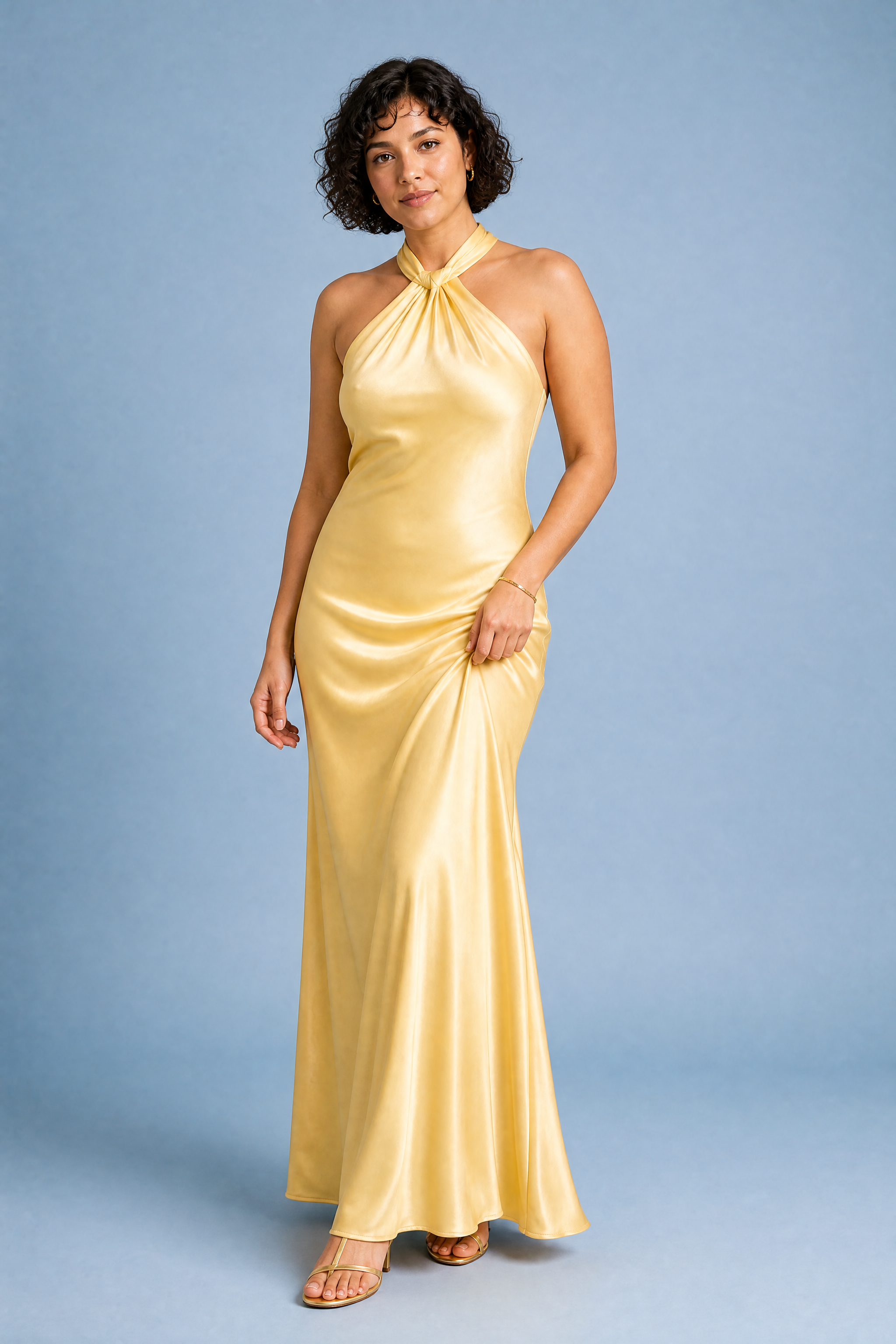 Robe jaune col licou dos nu | Porté sur une autre silhouette | Lounelle Paris