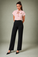Camicia a pois con collo lavallière
