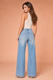 Jean bleu clair ample taille mi-haute | Vue de dos | Lounelle Paris
