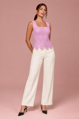 Top in pizzo scollo quadrato