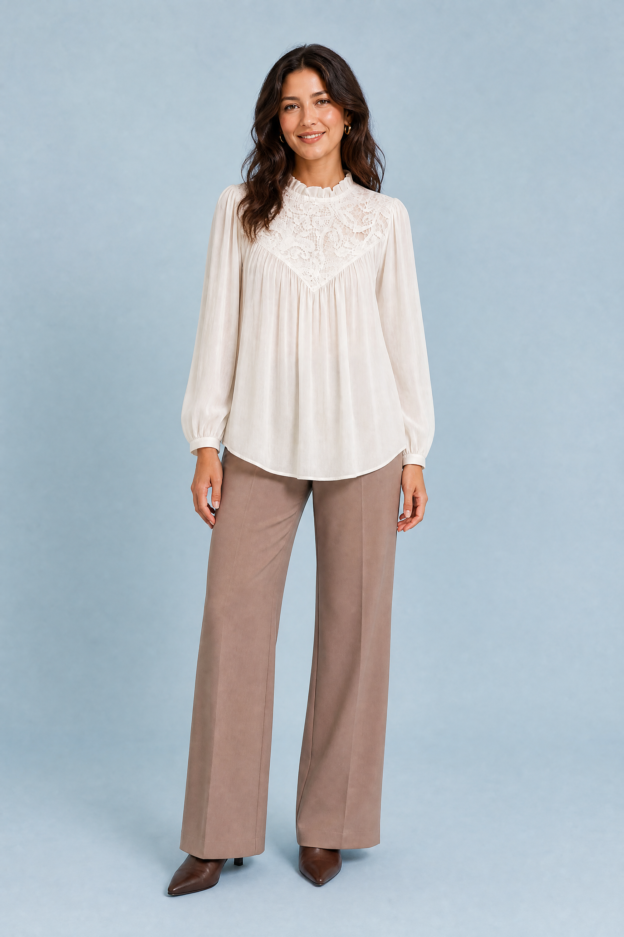 Blouse à col volanté et manches bouffantes | Vue de face | Lounelle Paris