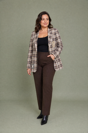 Blazer marron à carreaux | Porté sur une autre silhouette | Lounelle Paris