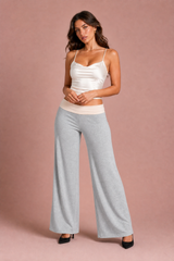 Pantaloni larghi marroni a vita bassa