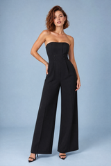 Tuta nera bustier a gambe larghe