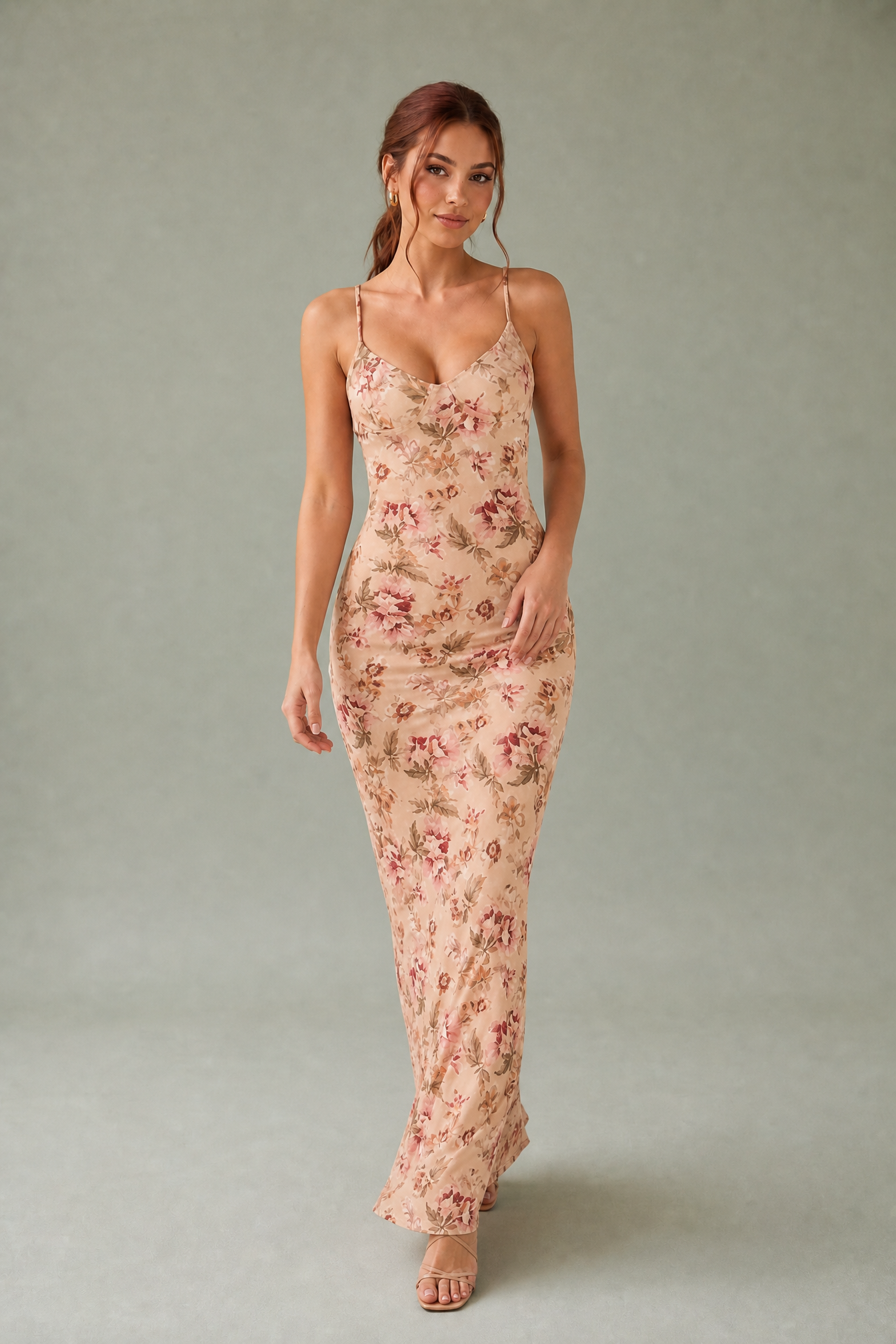 Robe longue abricot fleurie dos nu | Vue en mouvement | Lounelle Paris