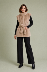 Gilet finta pelliccia cammello cinturato