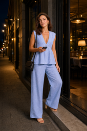 Ensemble pantalon jaune col V | Variante Bleu - Lifestyle | Lounelle Paris