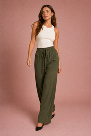 Pantalon fluide large taille cordon | Vue en mouvement | Lounelle Paris