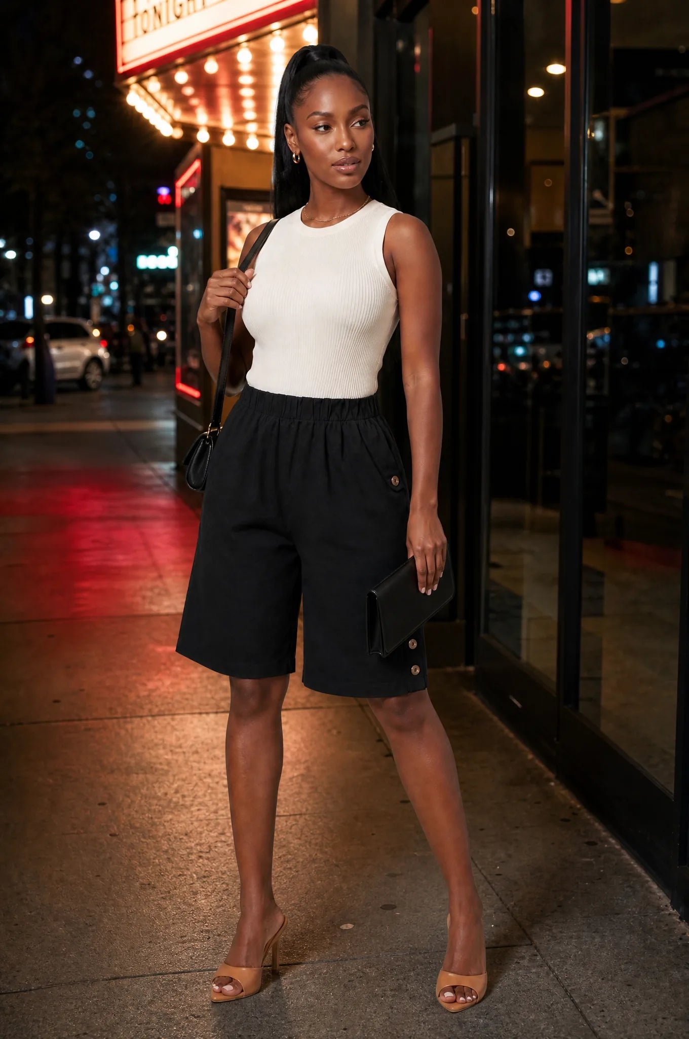 Bermuda droit taille haute | Variante Noir - Lifestyle | Lounelle Paris