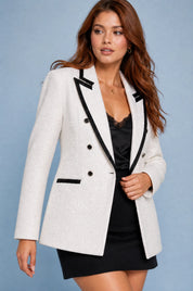Blazer blanc tweed à contraste noir | Vue rapprochée | Lounelle Paris