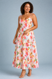 Robe longue bleue à bretelles | Porté sur une autre silhouette | Lounelle Paris