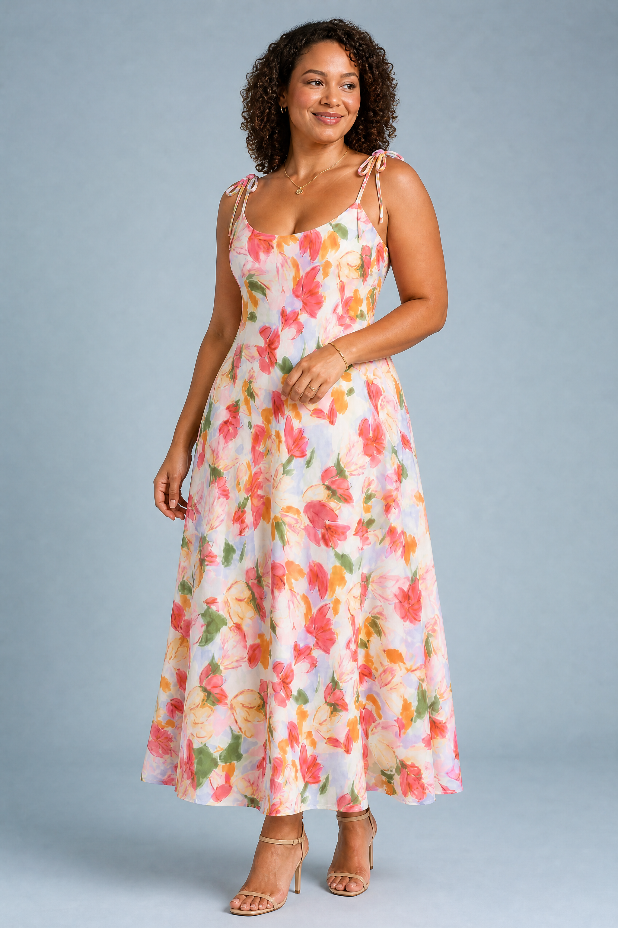 Robe longue bleue à bretelles | Porté sur une autre silhouette | Lounelle Paris