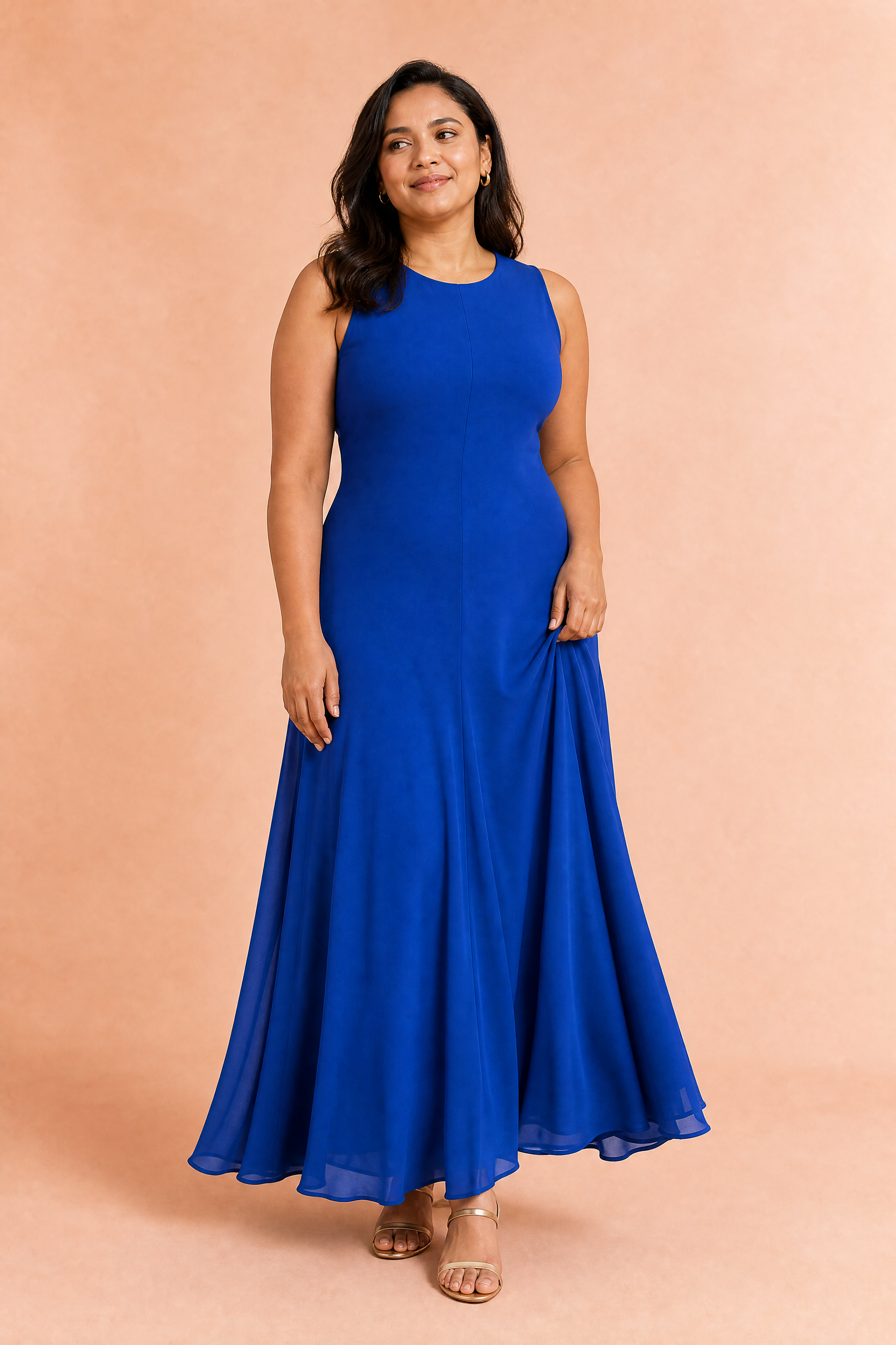Robe longue bleue fluide sans manches | Porté sur une autre silhouette | Lounelle Paris