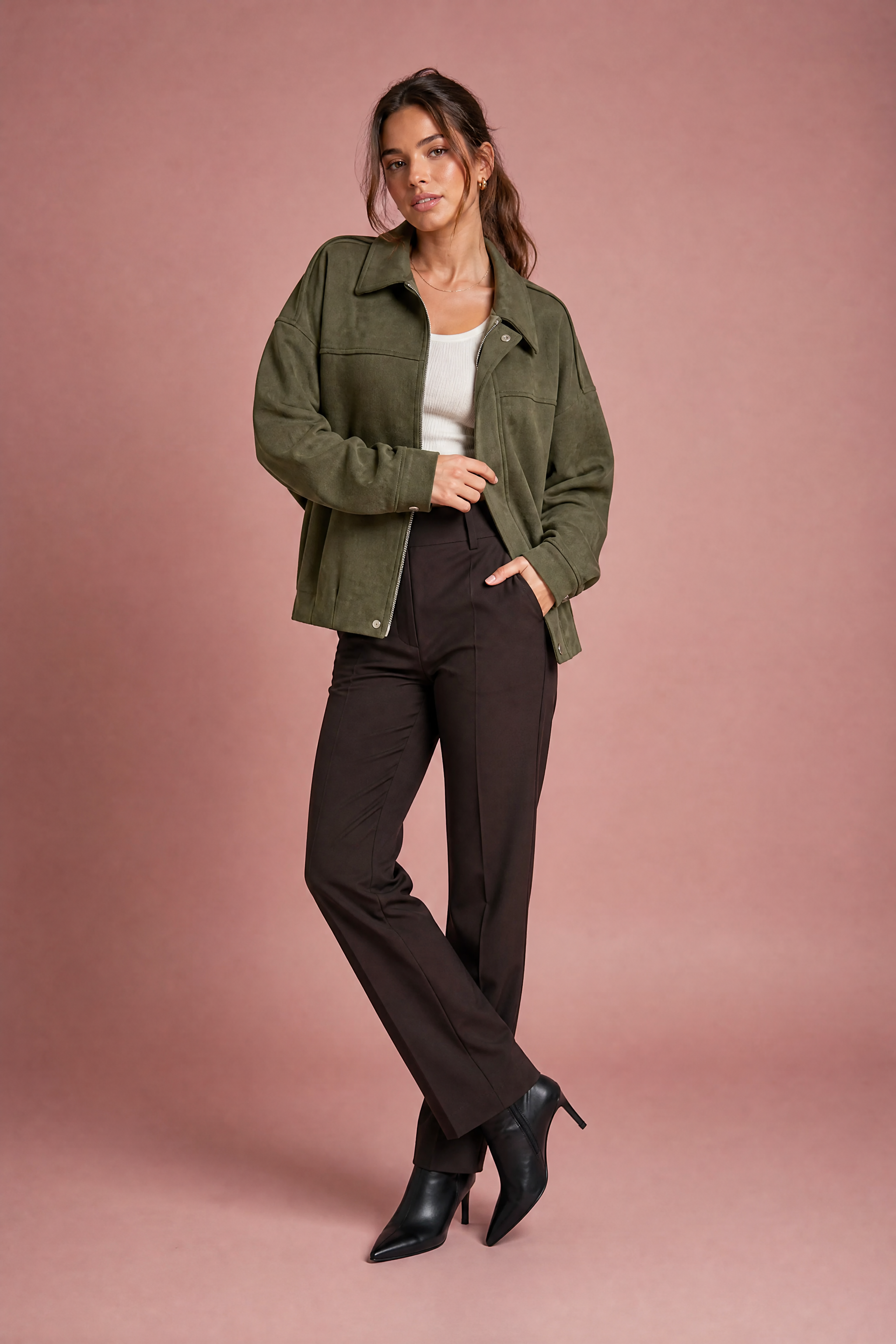 Veste ample vert armée col chemise | Vue de face | Lounelle Paris