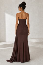 Robe marron bustier en cœur vue de dos