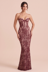 Abito bustier in pizzo con schiena allacciata