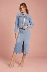 Giacca jeans e gonna midi