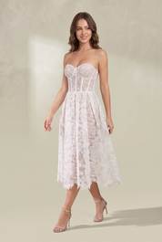 Robe bustier en dentelle | Vue en mouvement | Lounelle Paris