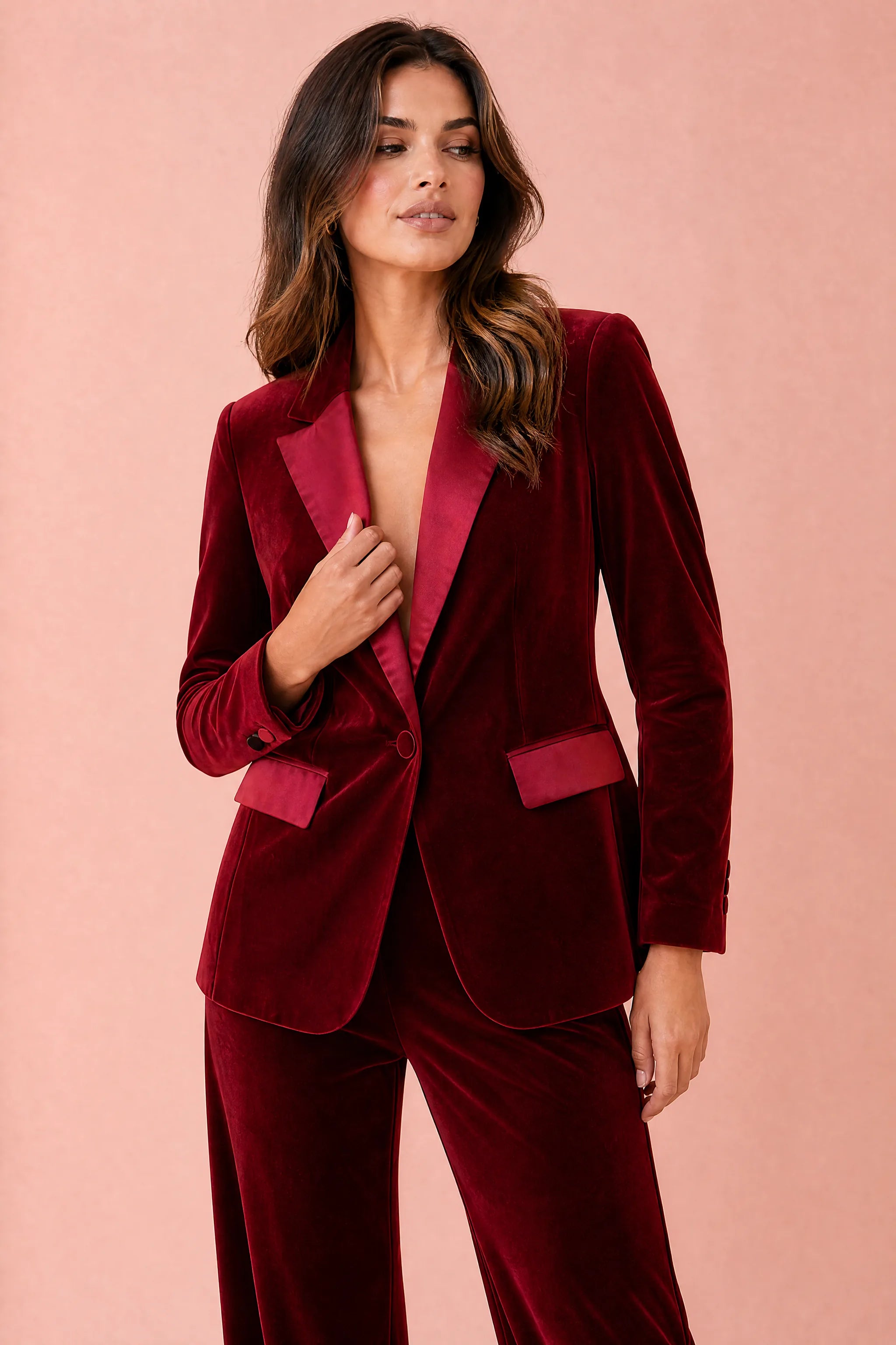 Ensemble velours revers satinés | Vue rapprochée | Lounelle Paris