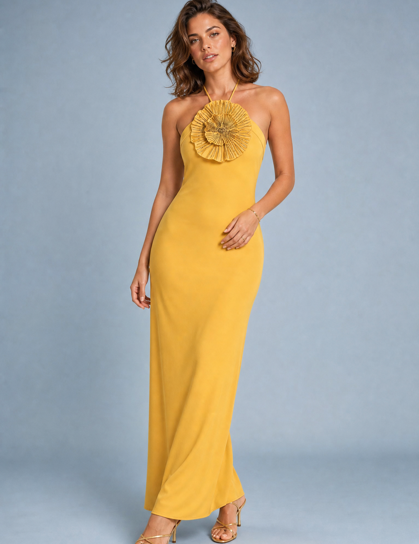 Robe longue jaune col halter | Vue de face | Lounelle Paris