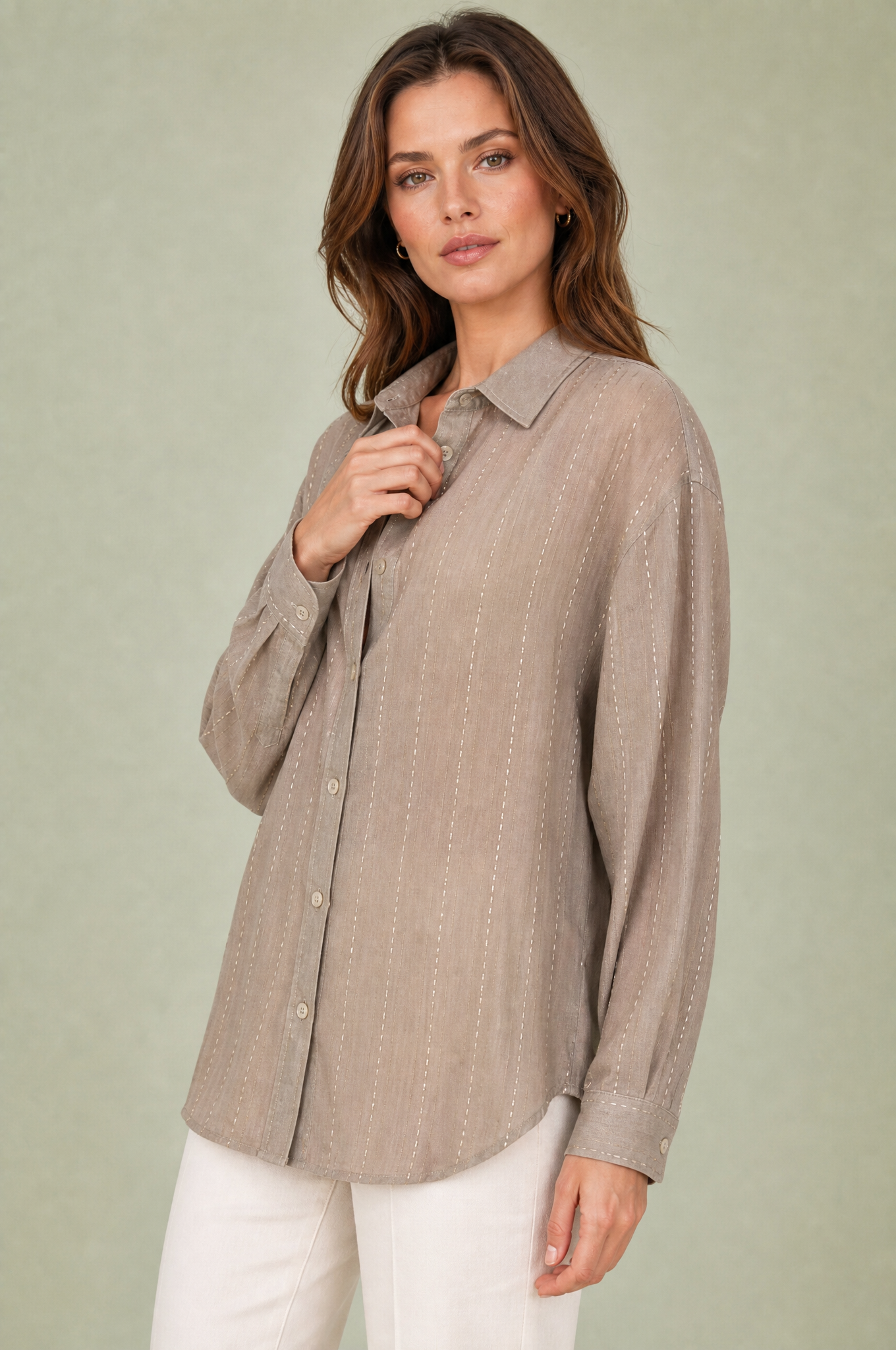Chemise ample à lignes scintillantes | Vue rapprochée | Lounelle Paris