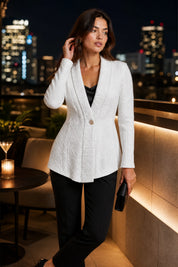 Gilet blazer texturé coupe ajustée | Deuxième photo lifestyle | Lounelle Paris