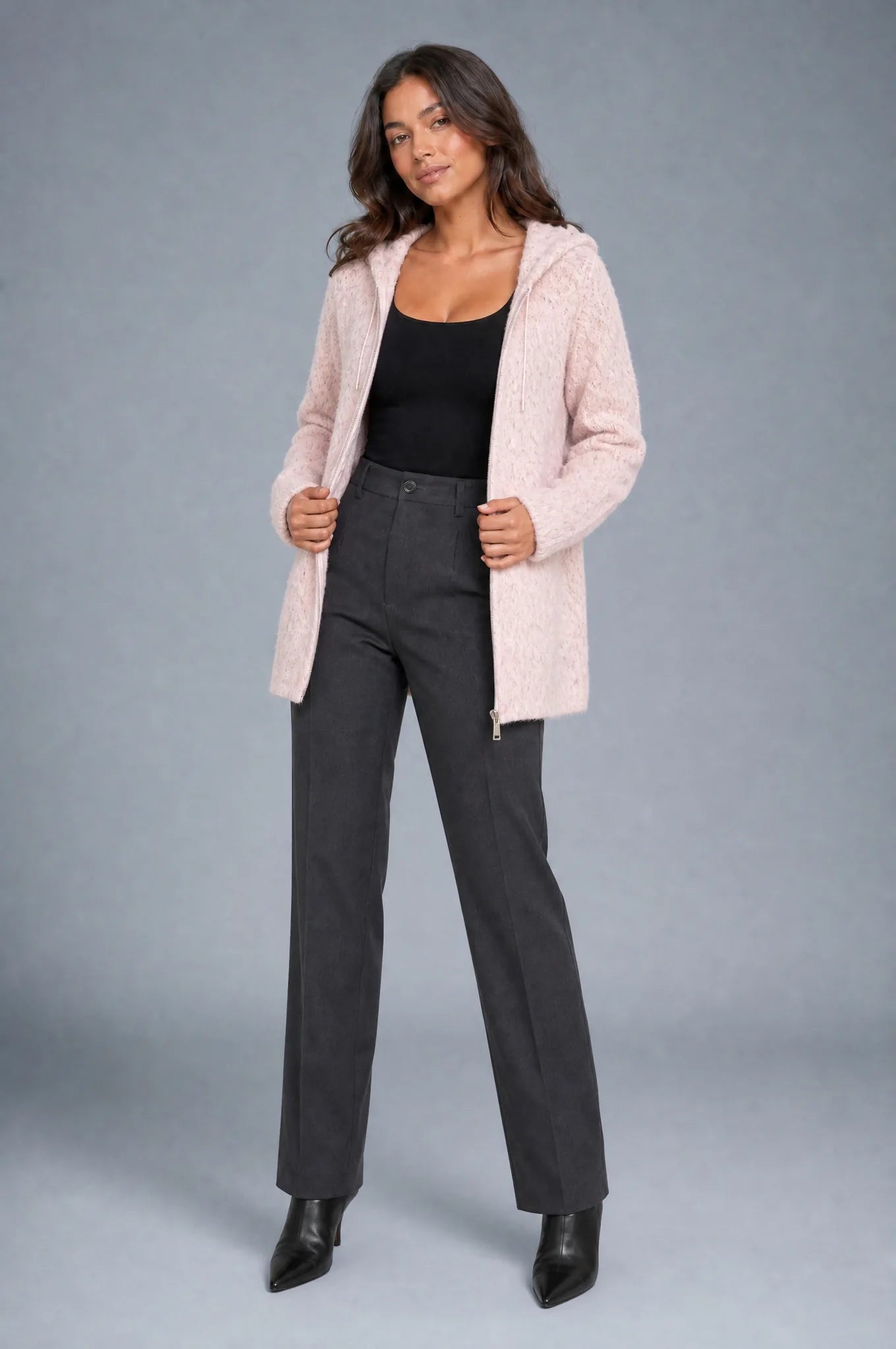 Gilet en maille à capuche zippé | Variante Rose | Lounelle Paris