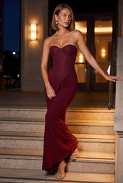 Robe longue bustier drapée | Variante Bordeaux - Lifestyle | Lounelle Paris