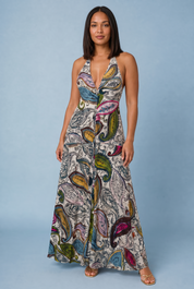 Robe longue imprimée col licou | Porté sur une autre silhouette | Lounelle Paris