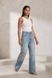 Jean bleu délavé coupe ample déchiré | Lounelle Paris