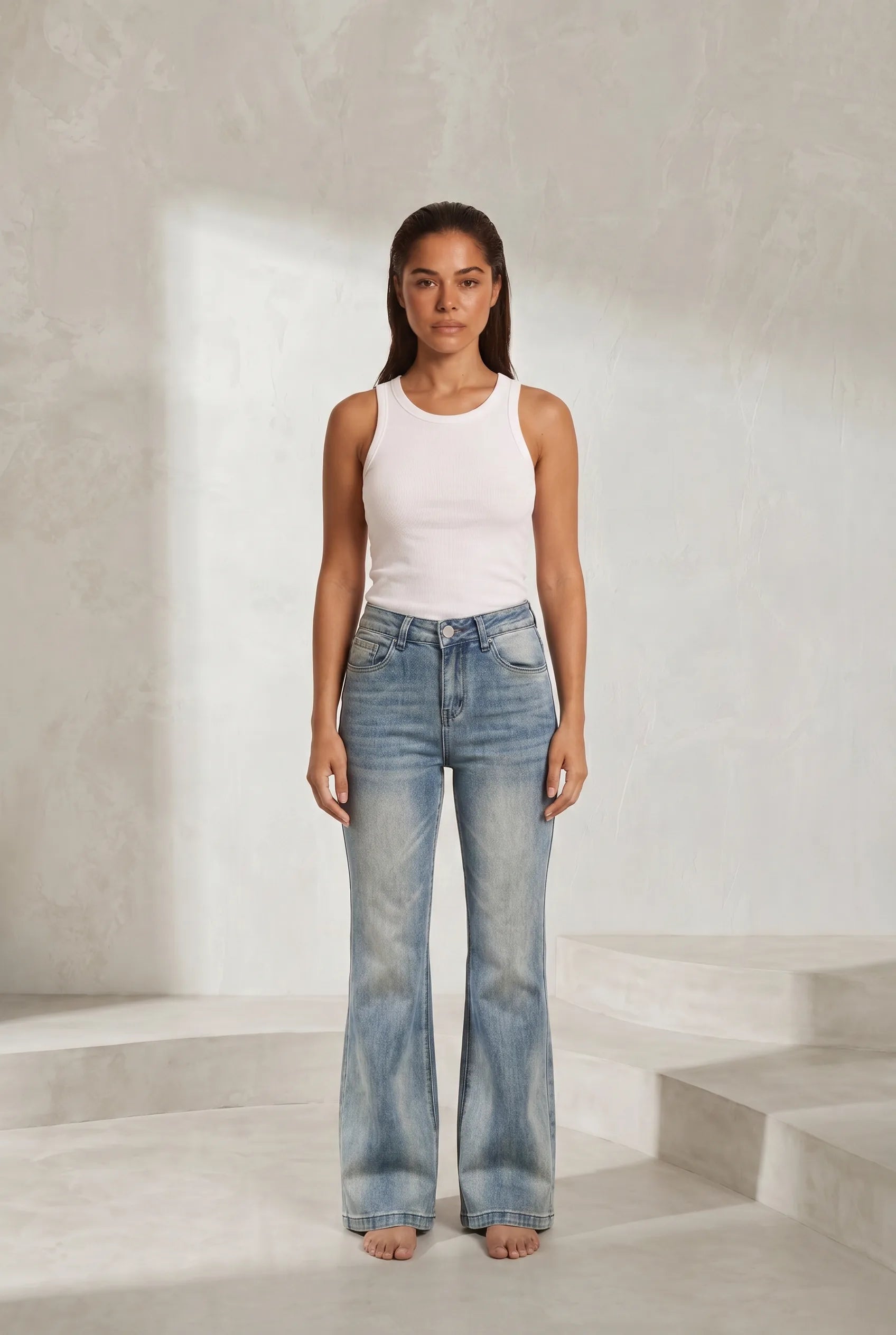 Jean bleu délavé coupe évasée | Lounelle Paris