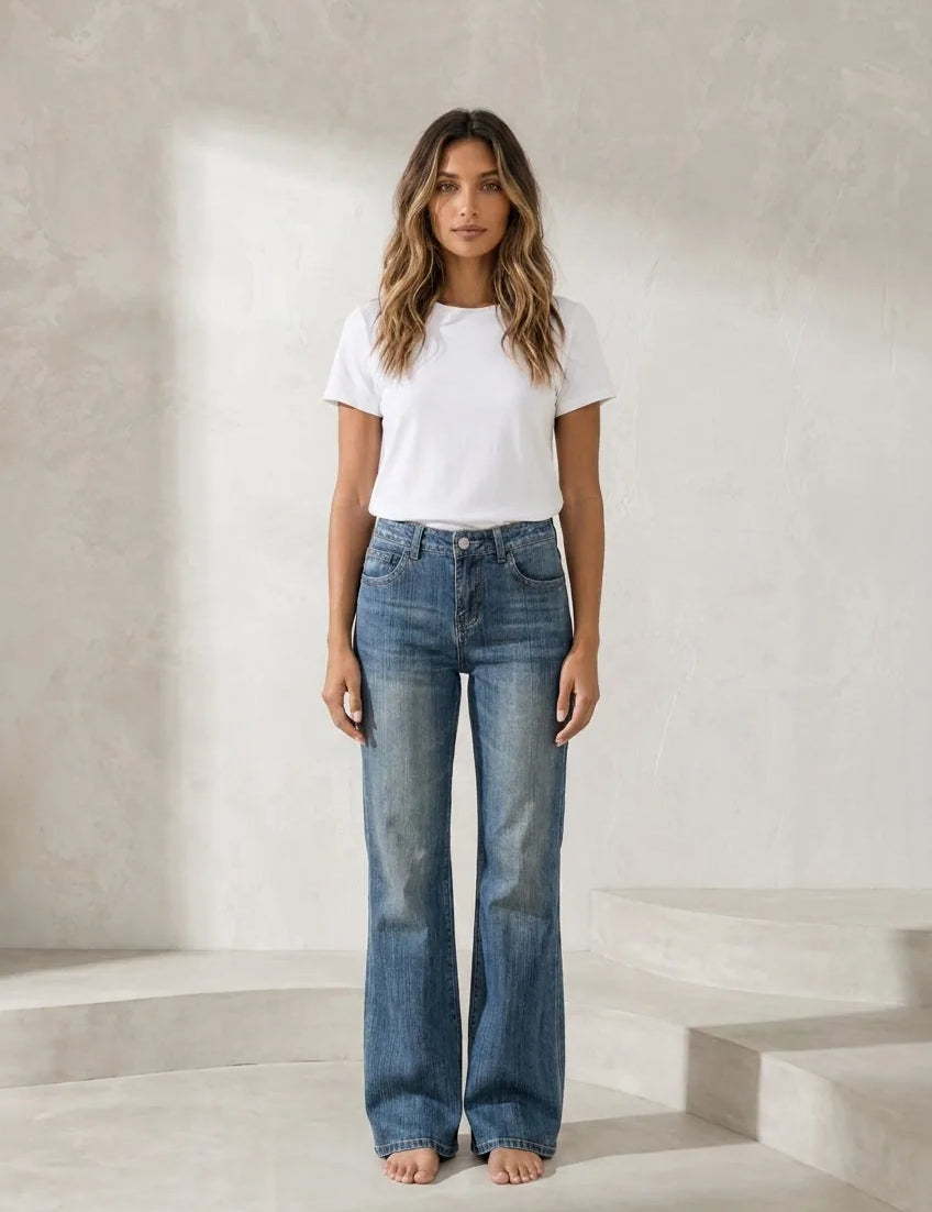 Jean bleu évasé délavé | Lounelle Paris