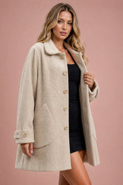 Manteau beige ample col à revers | Vue rapprochée | Lounelle Paris