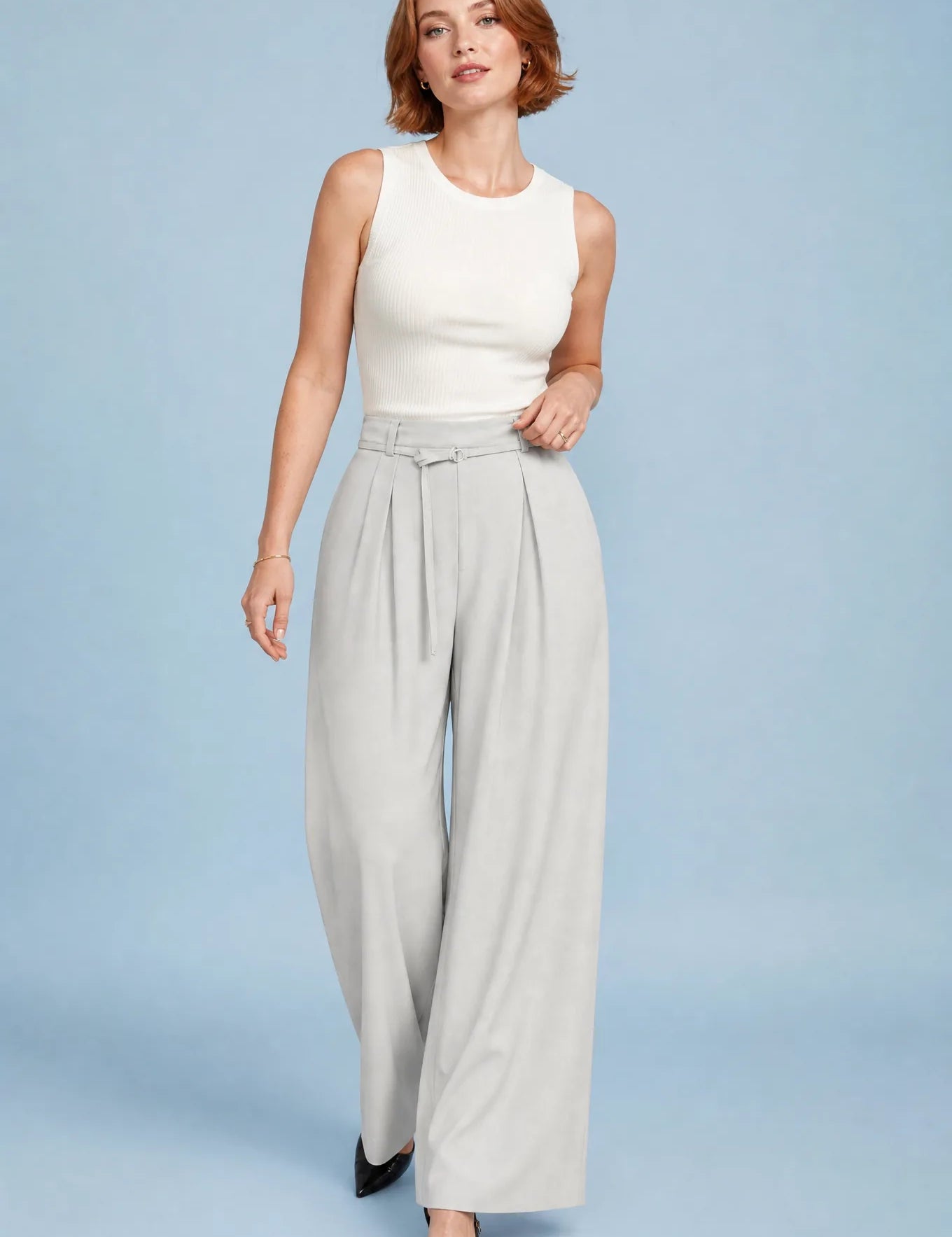 Pantalon large gris clair ceinturé | Vue de face | Lounelle Paris