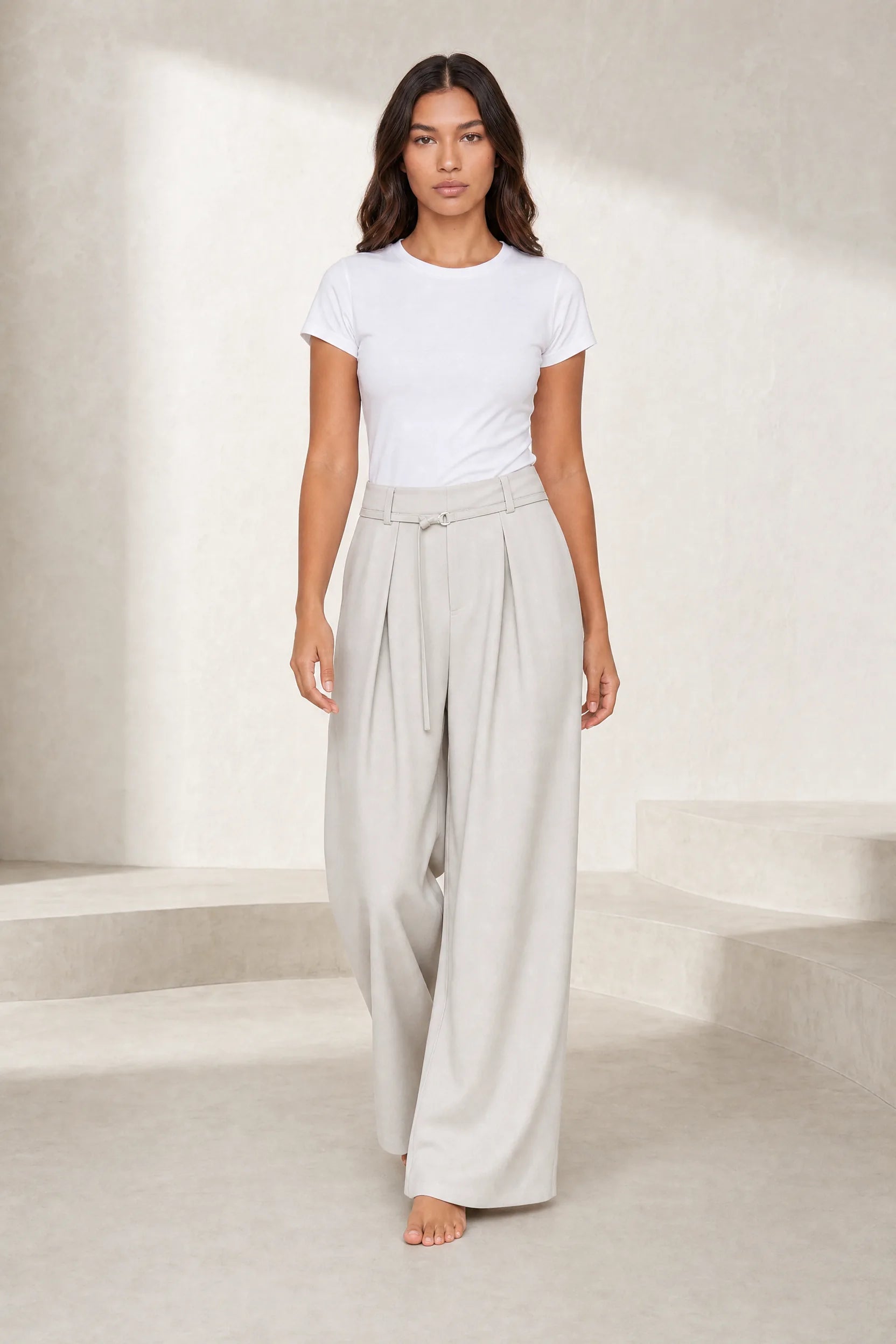 Pantalon large gris clair ceinturé | Lounelle Paris