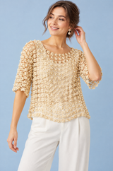 Top beige con ricami e perline