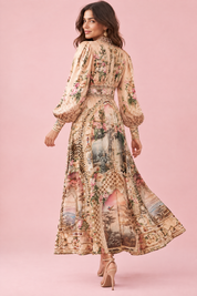 Robe longue beige à col V et manches bouffantes | Vue de dos | Lounelle Paris