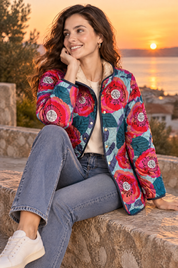 Veste matelassée turquoise à col montant | Deuxième photo lifestyle | Lounelle Paris
