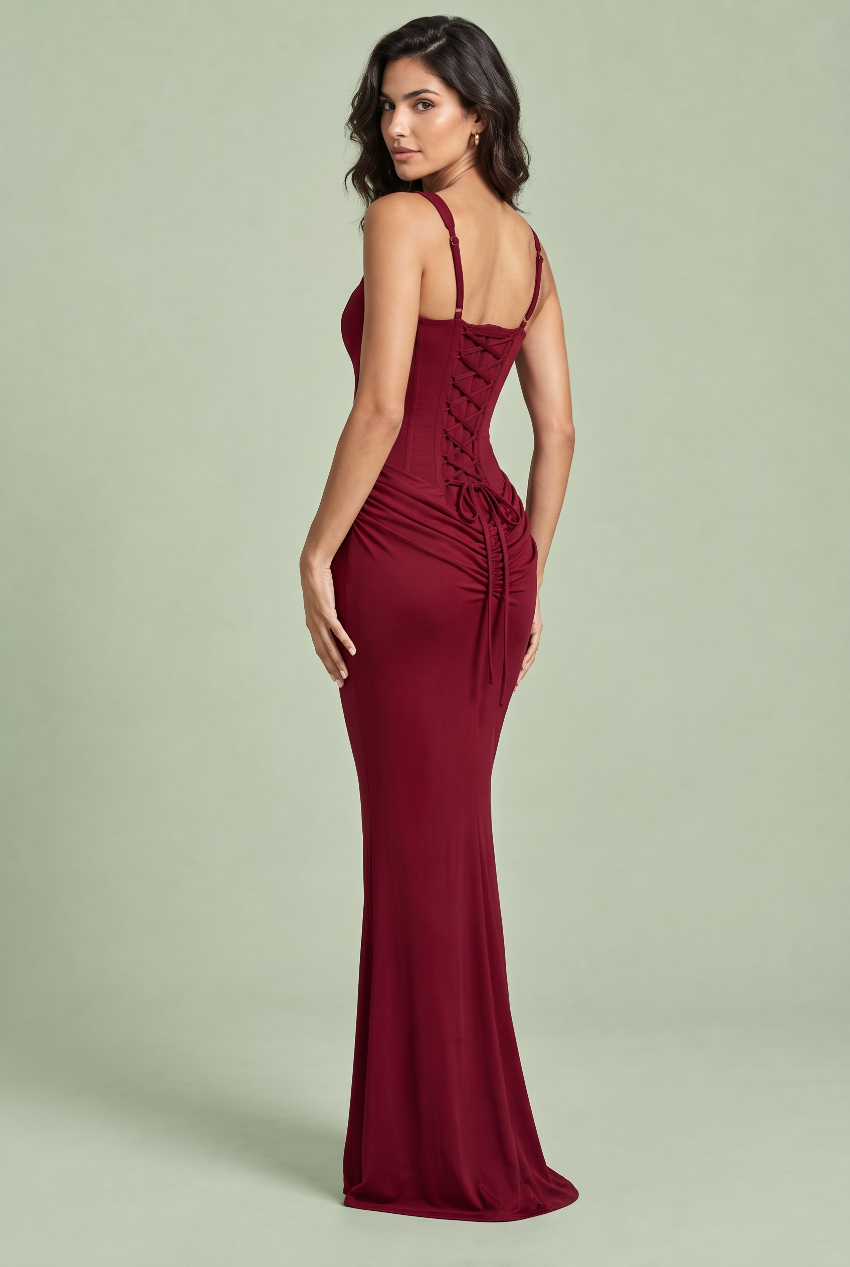Robe longue bordeaux froncée à encolure carrée | Vue de dos | Lounelle Paris