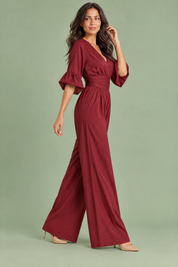 Combinaison pantalon bordeaux à col V et jambes larges | Vue de dos | Lounelle Paris