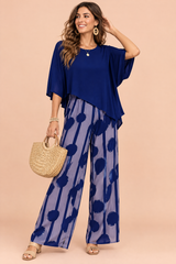 Completo blu a pois con pantaloni