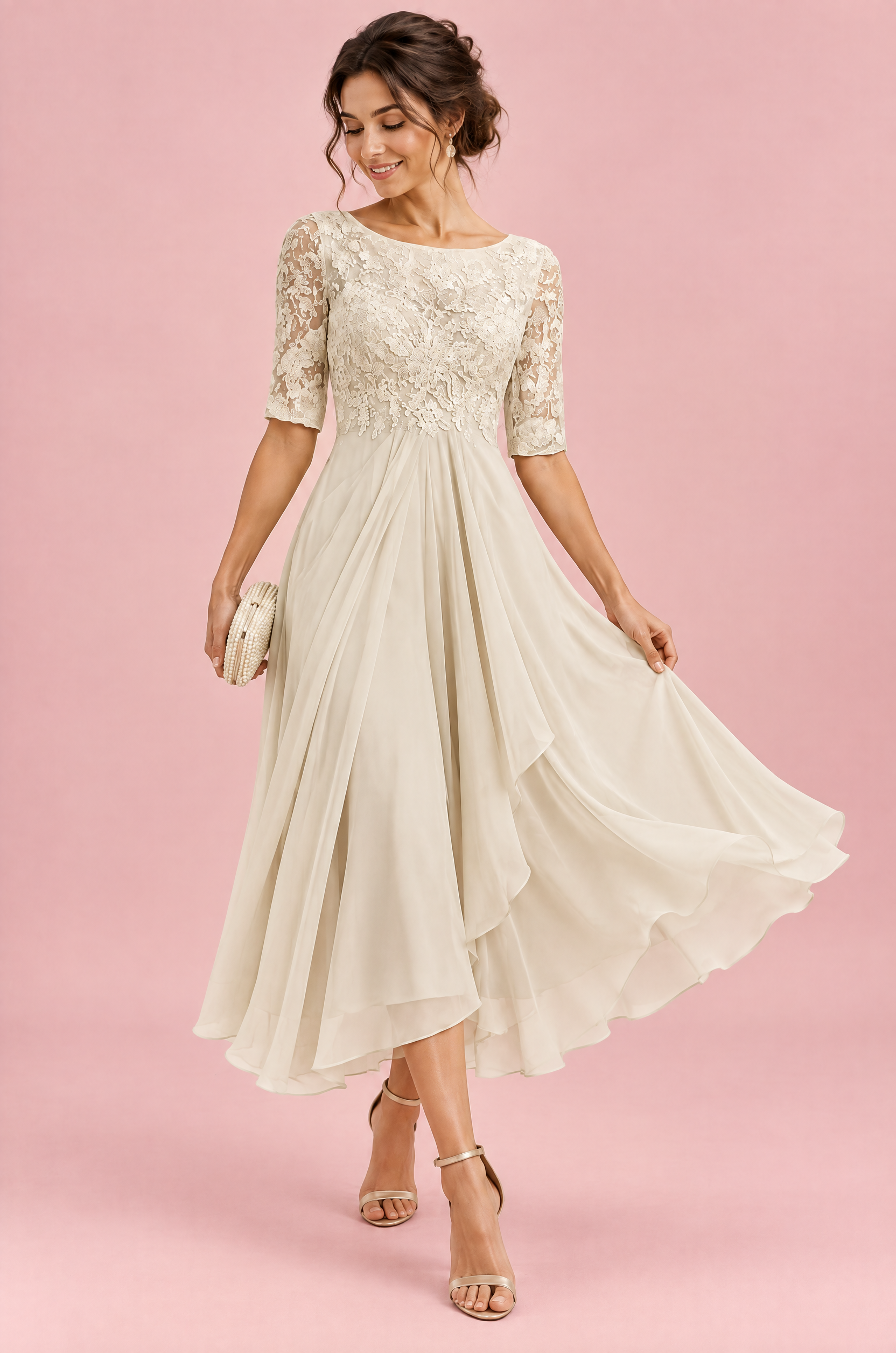 Robe en mousseline à corsage brodé ivoire | Vue en mouvement | Lounelle Paris