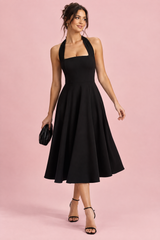 Vestito midi nero con gonna svasata e scollo quadrato