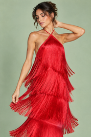 Robe longue rouge dos nu à franges superposées | Vue rapprochée | Lounelle Paris