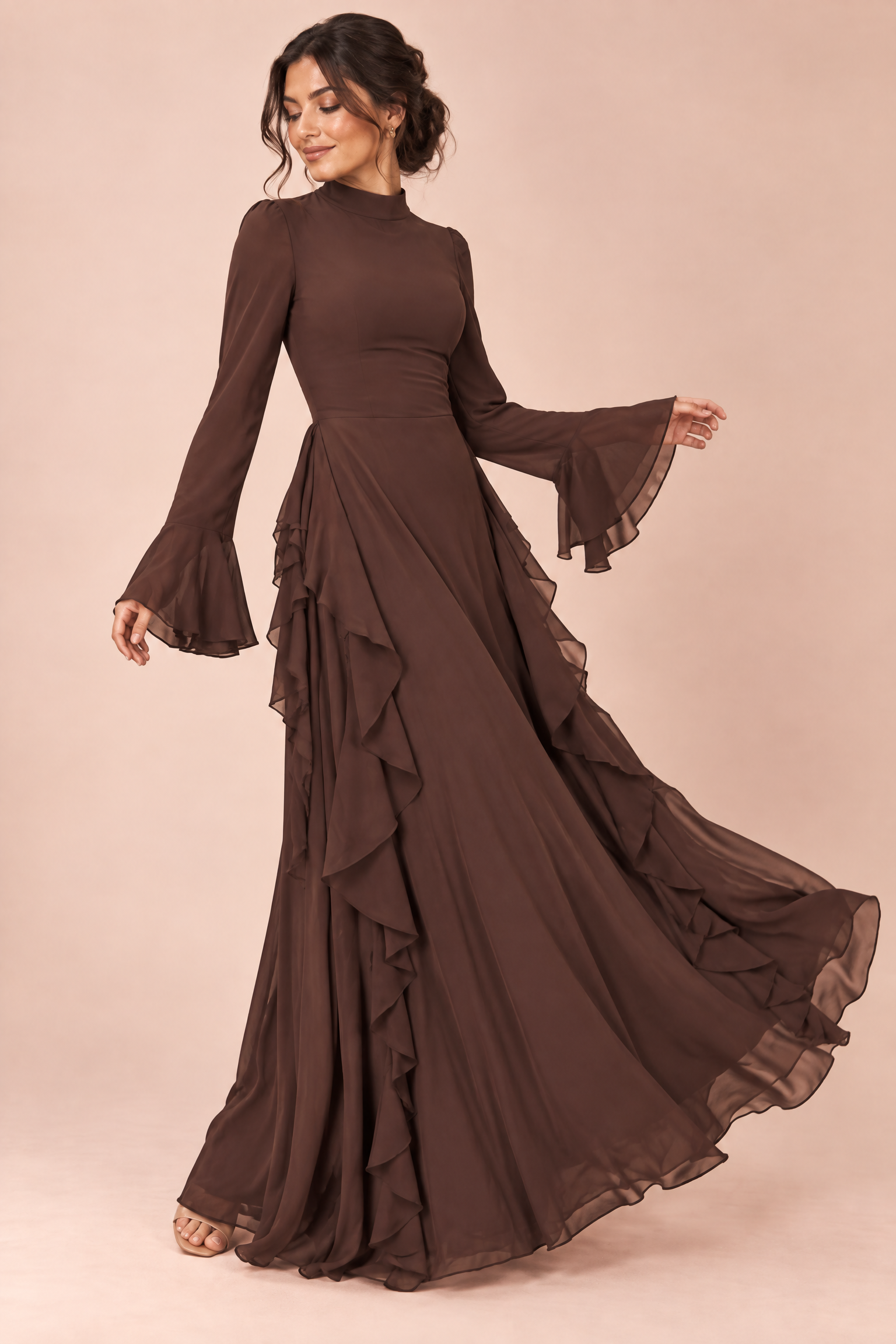 Robe longue marron à volants et manches cloche | Vue de dos | Lounelle Paris