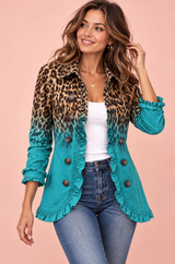 Giacca aderente turchese con stampa leopardata