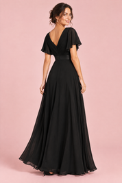 Robe longue plissée noire à col V | Vue de dos | Lounelle Paris