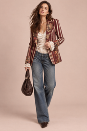 Blazer ajusté rouge à fleurs et rayures | Vue de face | Lounelle Paris