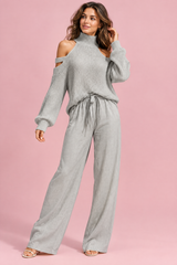 Completo due pezzi oversize grigio con dettaglio cut-out