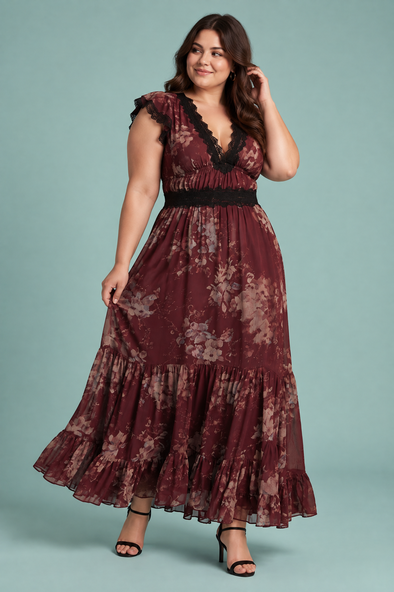 Robe longue fleurie rouge à col V et volants | Porté sur une silhouette plus ronde | Lounelle Paris